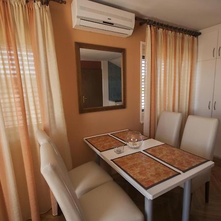 Apartment Kukljica 8253A Экстерьер фото